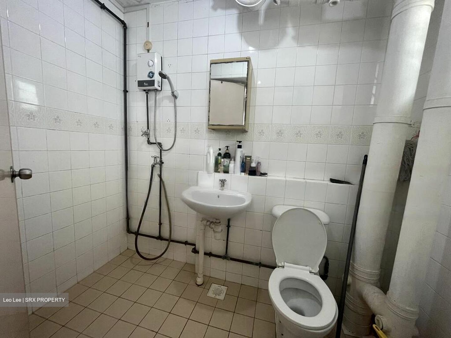 Blk 82 Strathmore Avenue (Queenstown), HDB 5 Rooms #535956721